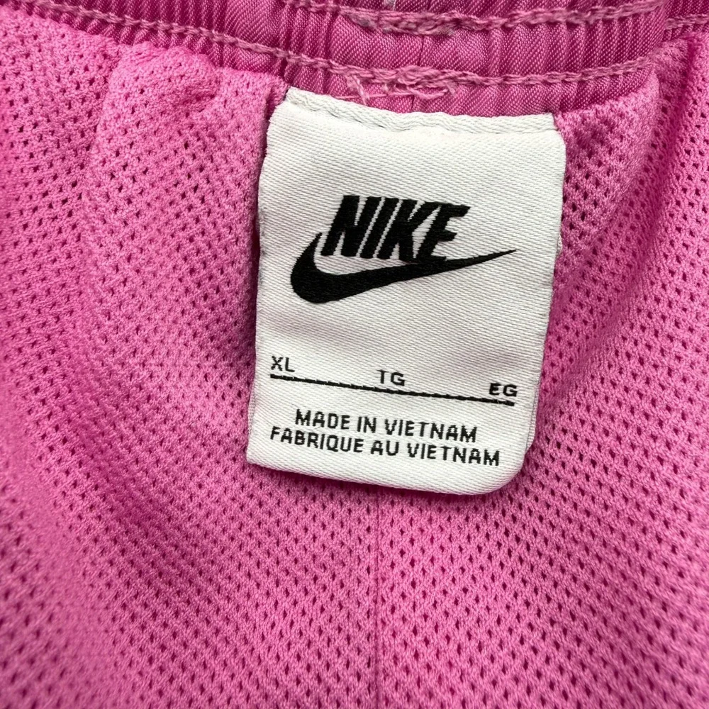Nike Swim Trunks Men XL Pink Volley Shorts FN3307-675 Mesh Lined Athletic